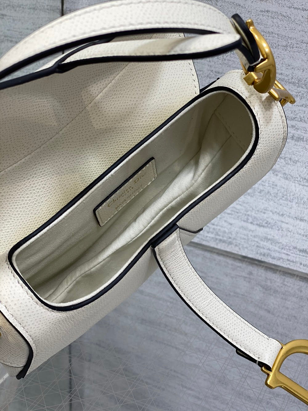 Dragons BagsDiorn Luxury Bag --114994