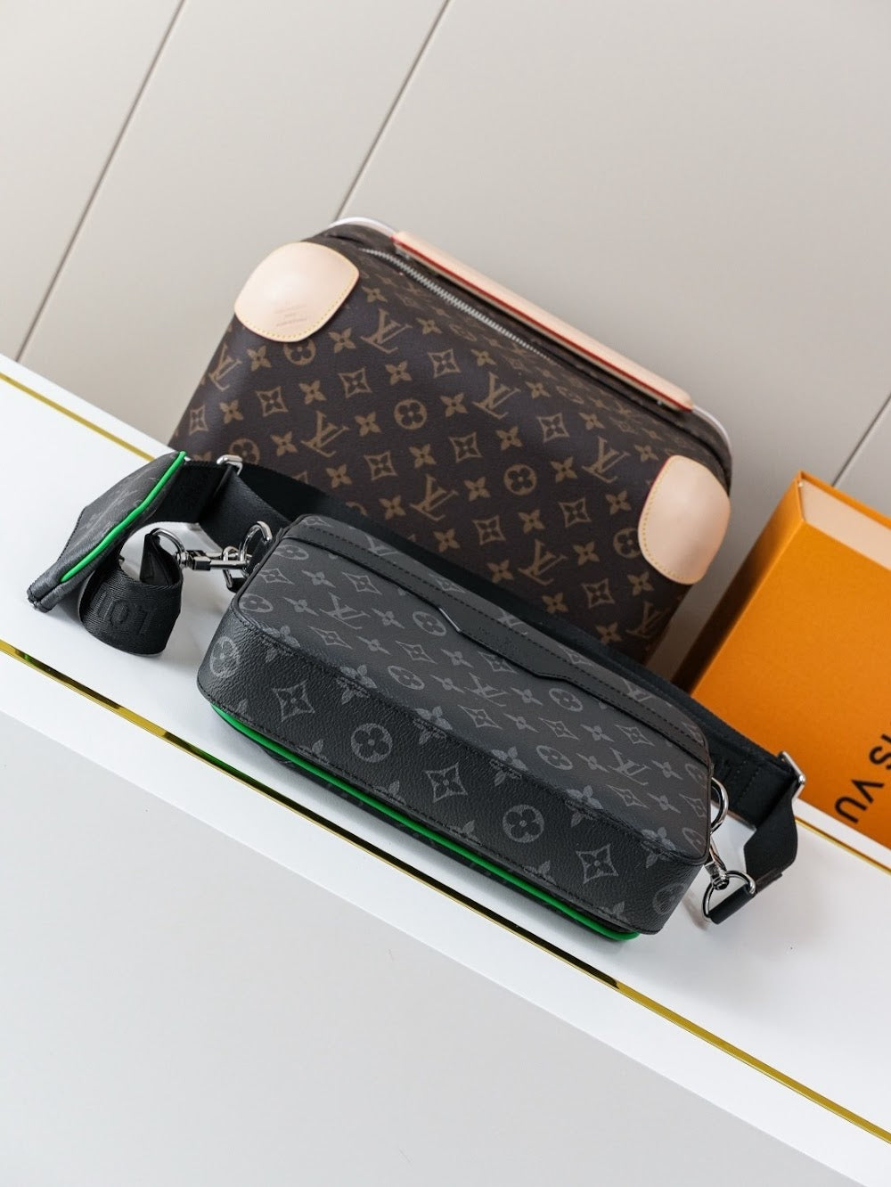 Dragons Bags ln Luxury Bag --71429