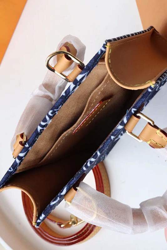 Dragons Bags ln Luxury Bag --59526