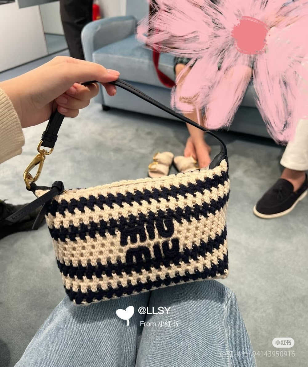 Dragons Bags Miun Miun Luxury Bag --123675