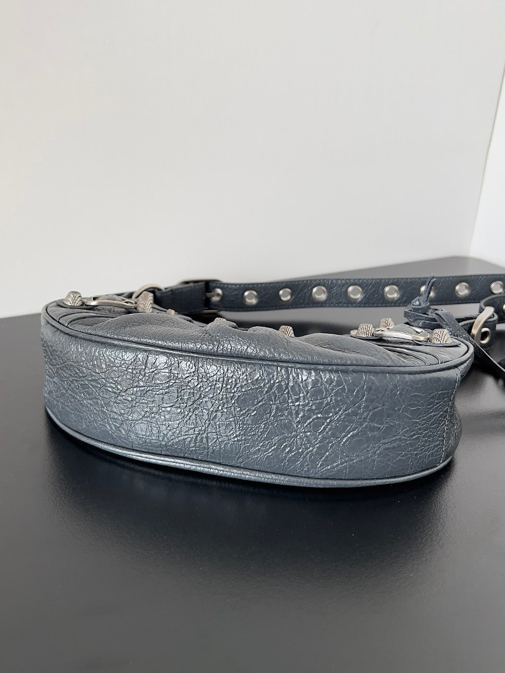 Dragons Bags Balenciaga Luxury Bag --111154