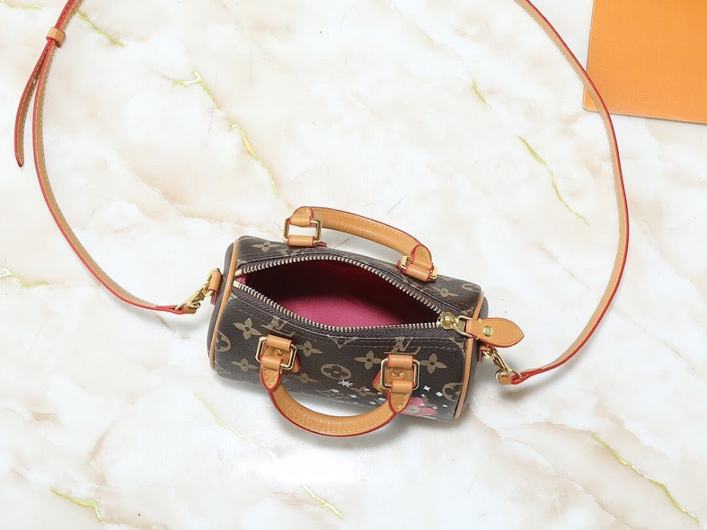 Dragons Bags ln Luxury Bag --76784