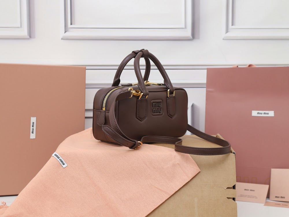 Dragons Bags Miun Miun Luxury Bag --123399