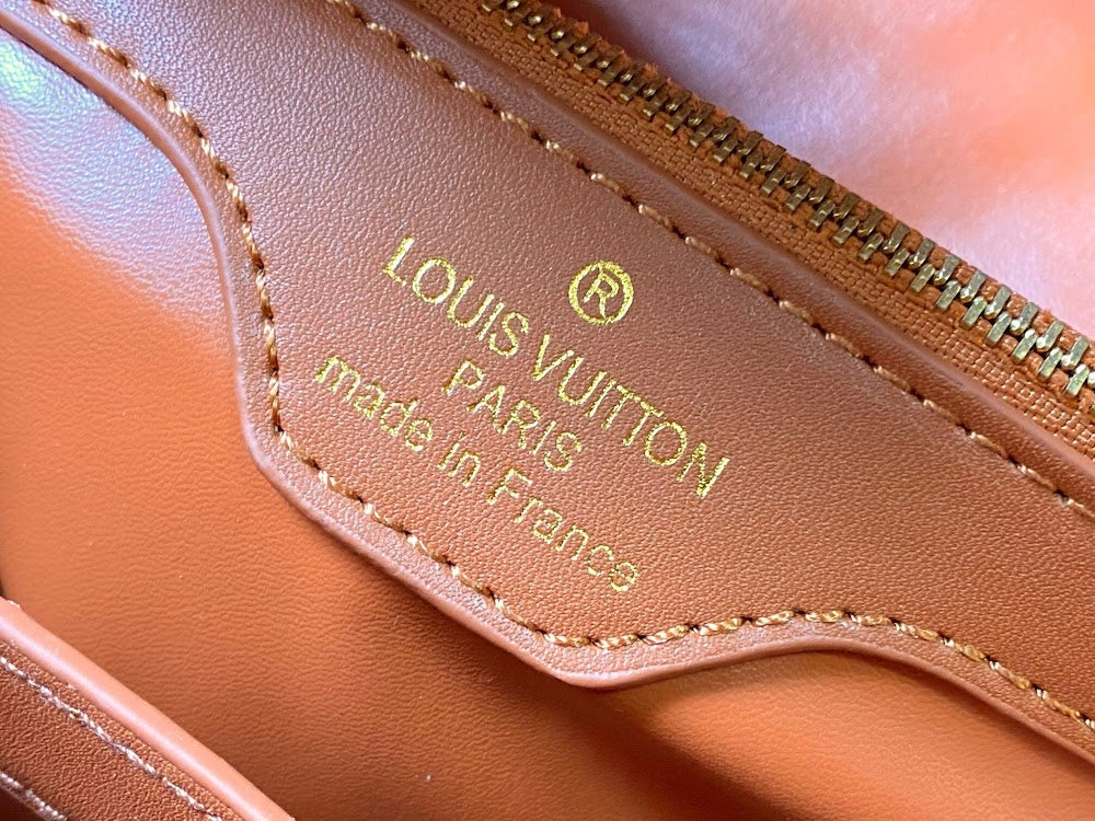 Dragons Bags ln Luxury Bag --76314