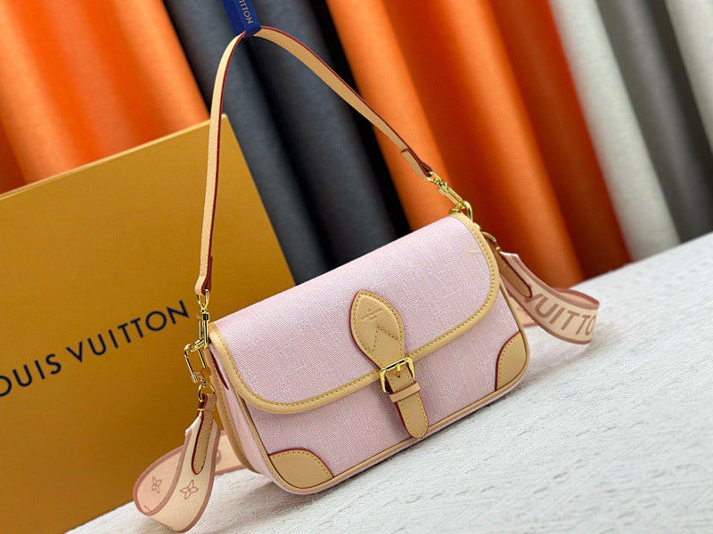 Dragons Bags ln Luxury Bag --81711