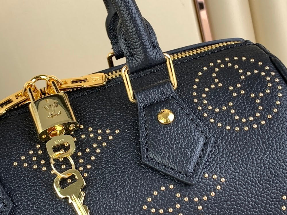 Dragons Bags ln Luxury Bag --61965