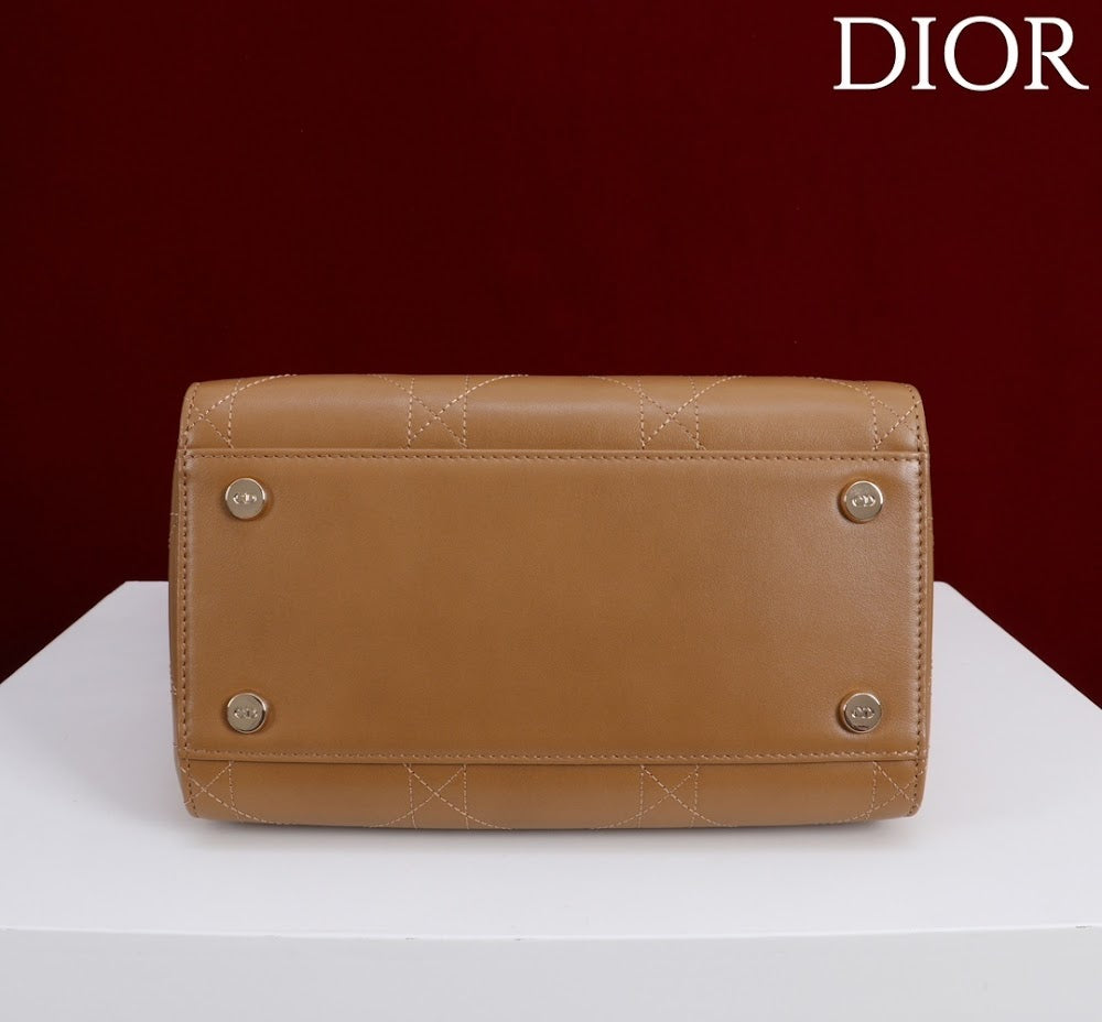 Dragons BagsDiorn Luxury Bag --115378