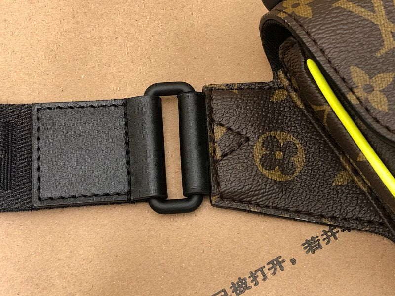 Dragons Bags ln Luxury Bag --60040