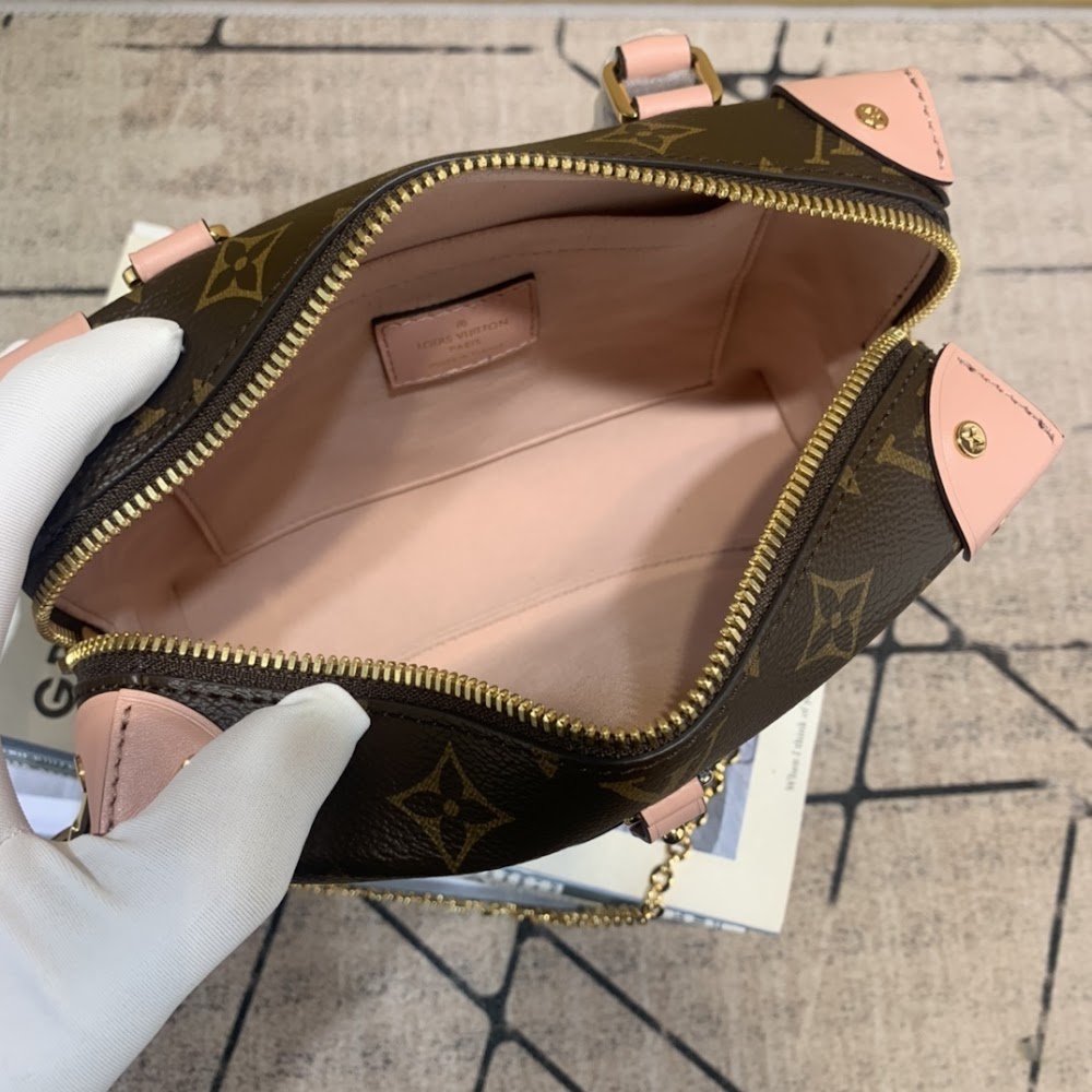 Dragons Bags ln Luxury Bag --59244