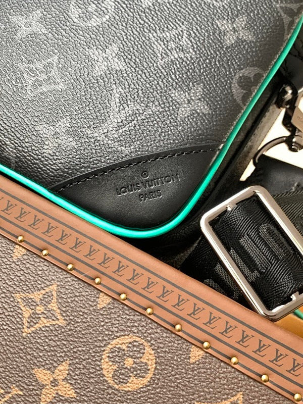 Dragons Bags ln Luxury Bag --71581