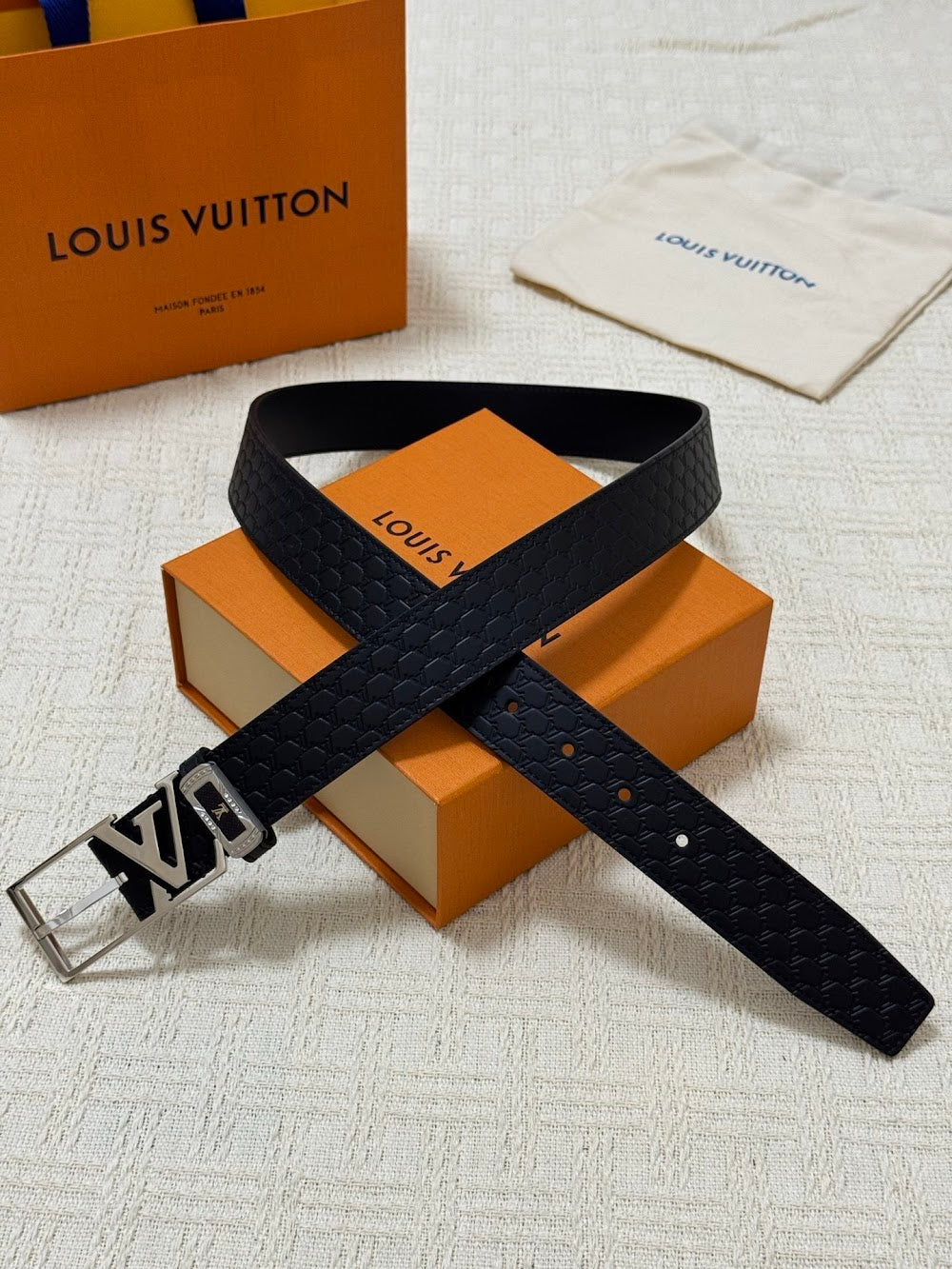 Dragons Bags ln Luxury Belt --100818