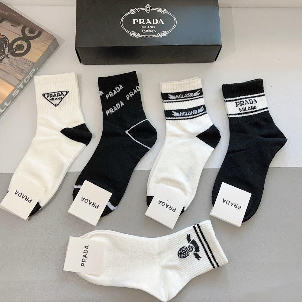 Dragons Bags Premium Luxury Socks --98125
