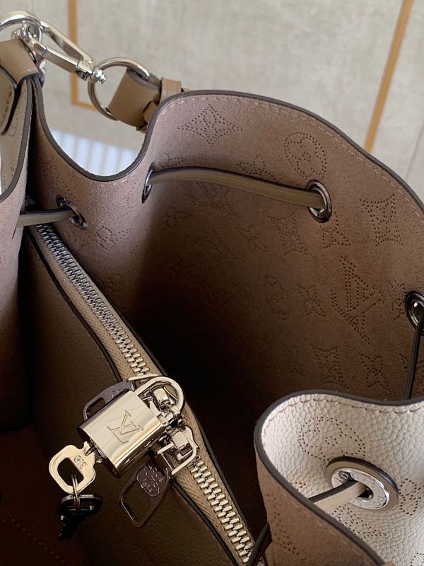Dragons Bags ln Luxury Bag --58051