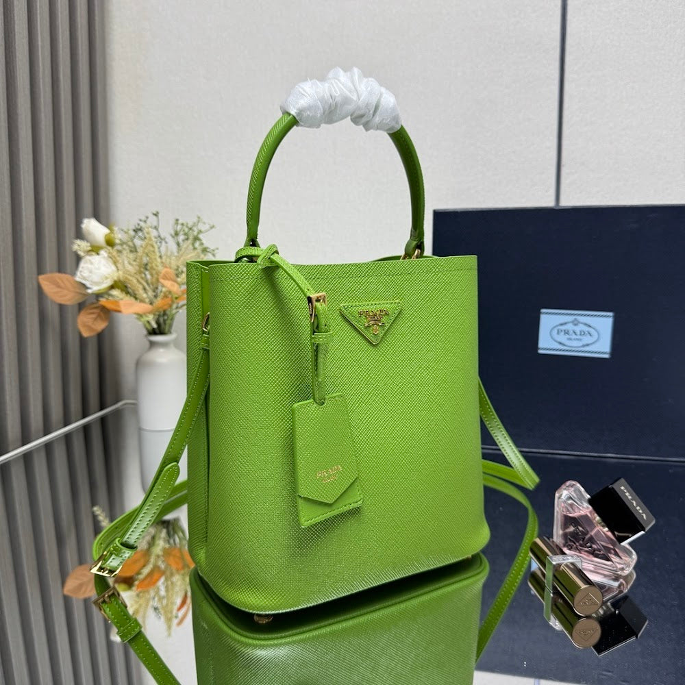 Dragons Bags Pradn Luxury Bag --102381