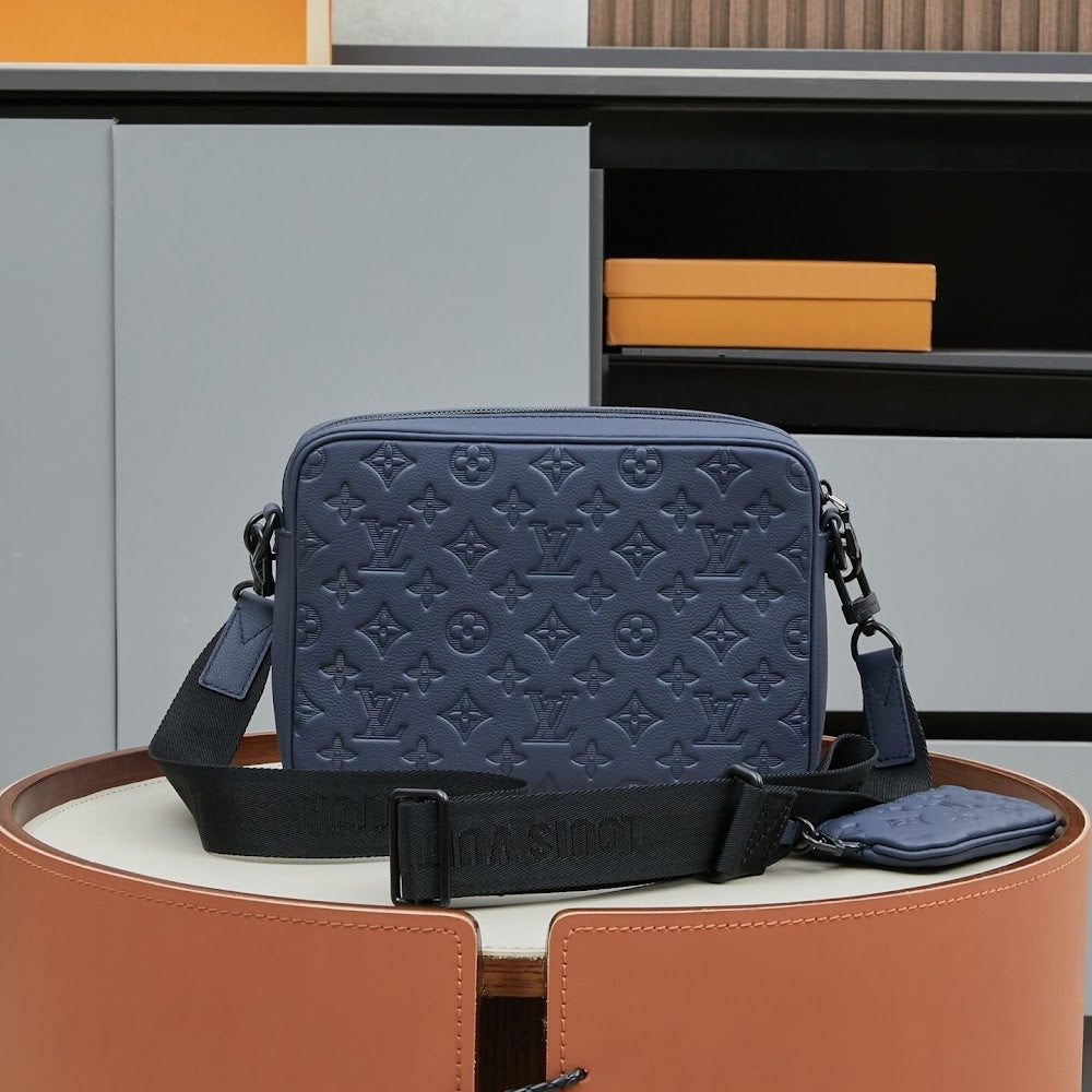 Dragons Bags ln Luxury Bag --71671