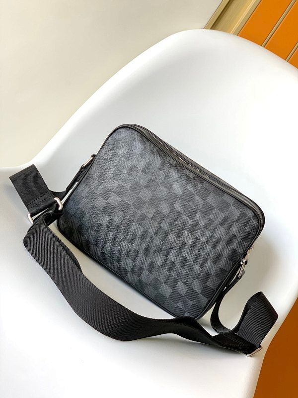 Dragons Bags ln Luxury Bag --70143