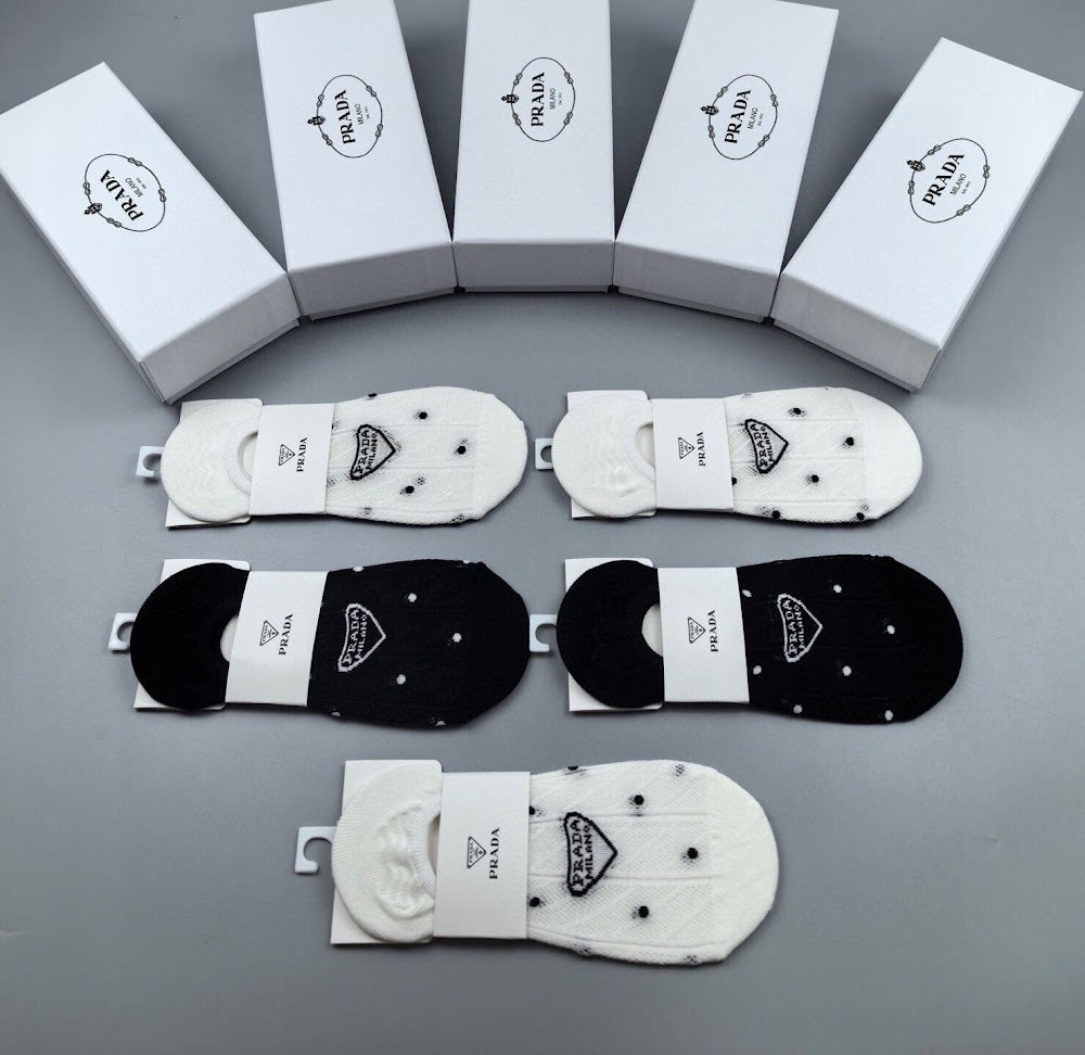 Dragons Bags Premium Luxury Socks --98509