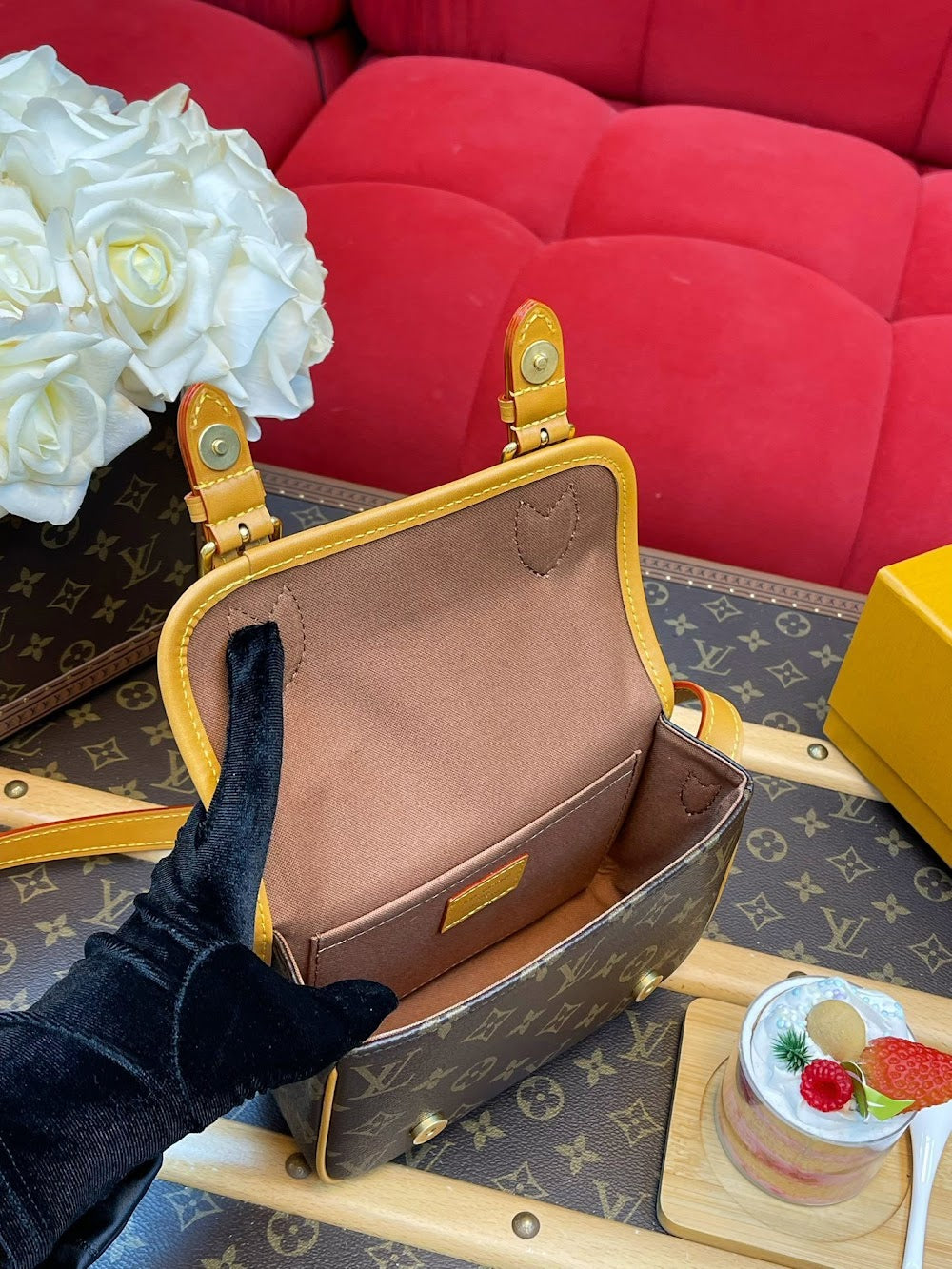 Dragons Bags ln Luxury Bag --97407