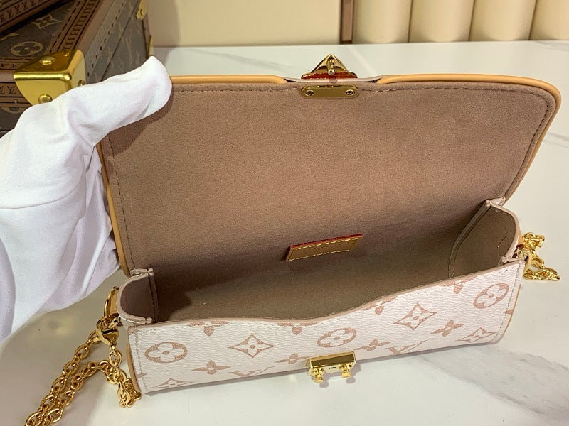 Dragons Bags ln Luxury Bag --69793