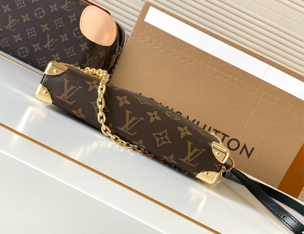 Dragons Bags ln Luxury Bag --81610