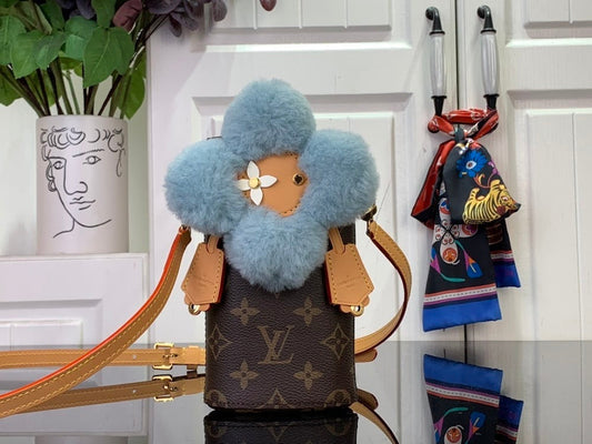 Dragons Bags ln Luxury Bag --97159