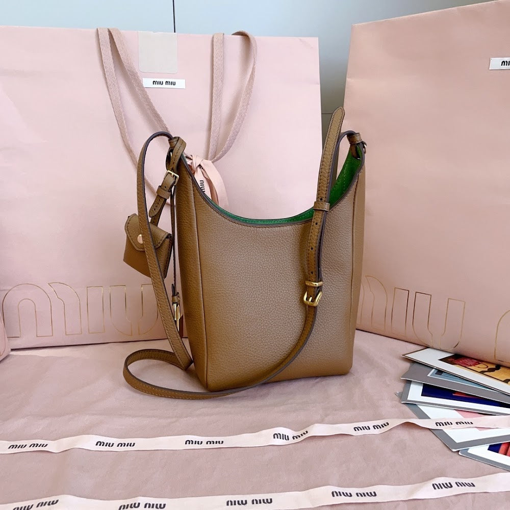 Dragons Bags Miun Miun Luxury Bag --122547
