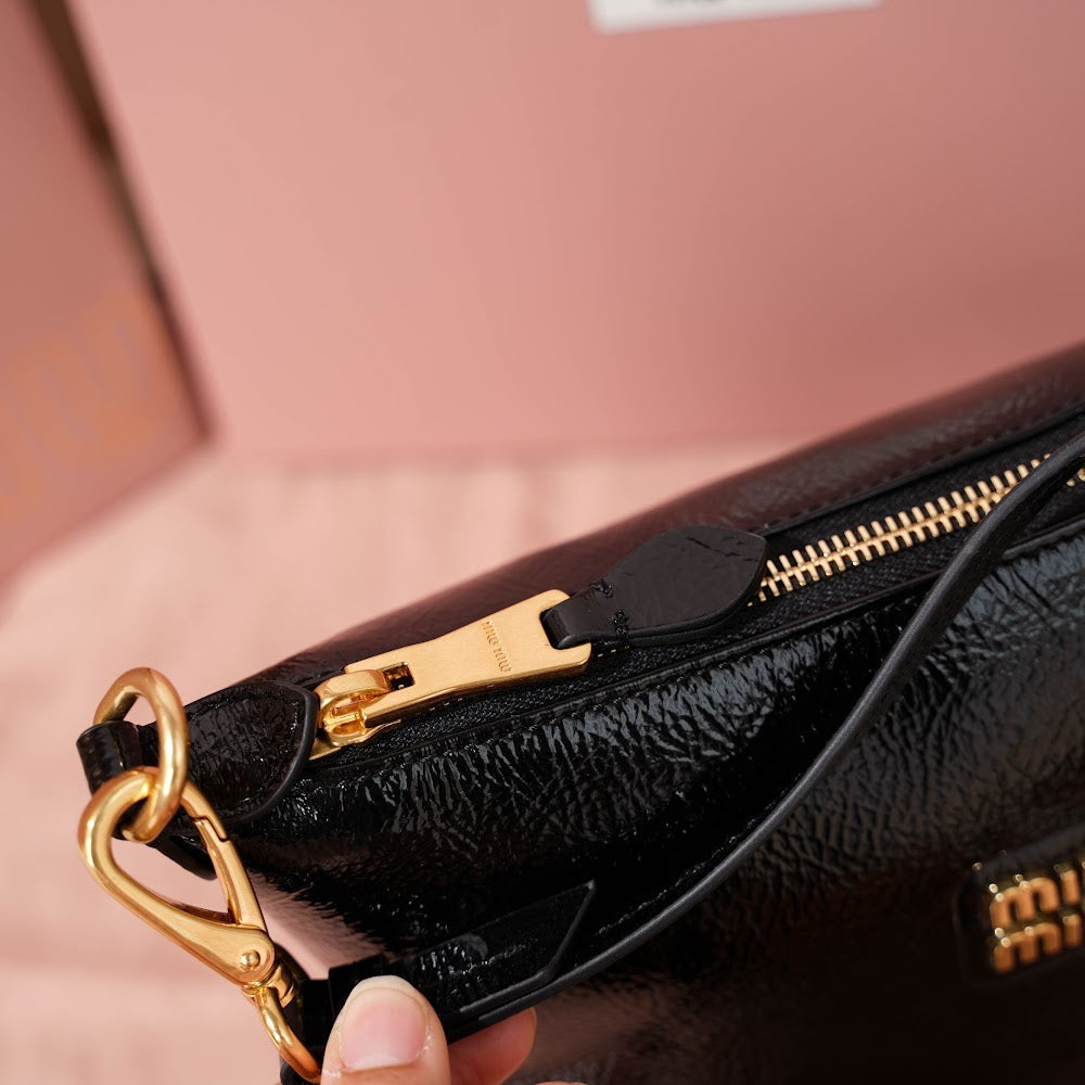 Dragons Bags Miun Miun Luxury Bag --123536