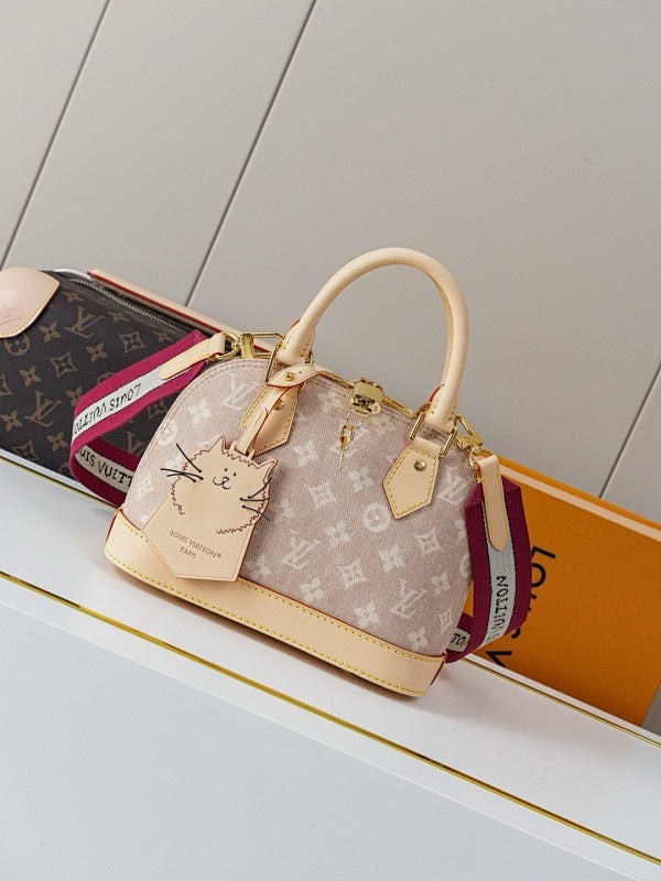 Dragons Bags ln Luxury Bag --81826