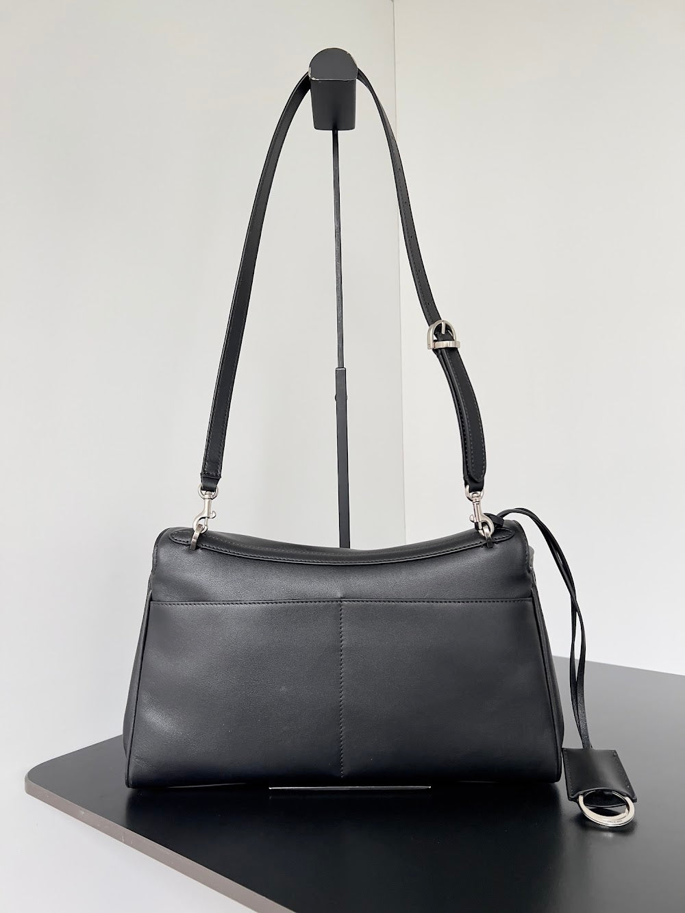 Dragons Bags Balenciaga Luxury Bag --111624