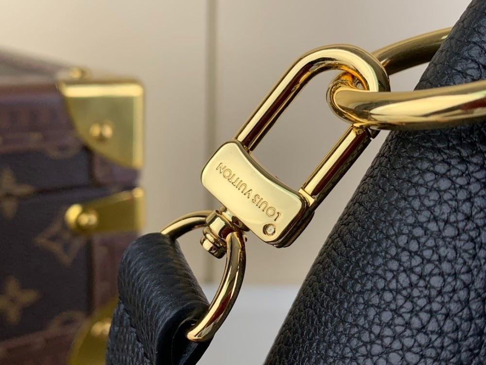 Dragons Bags ln Luxury Bag --68256