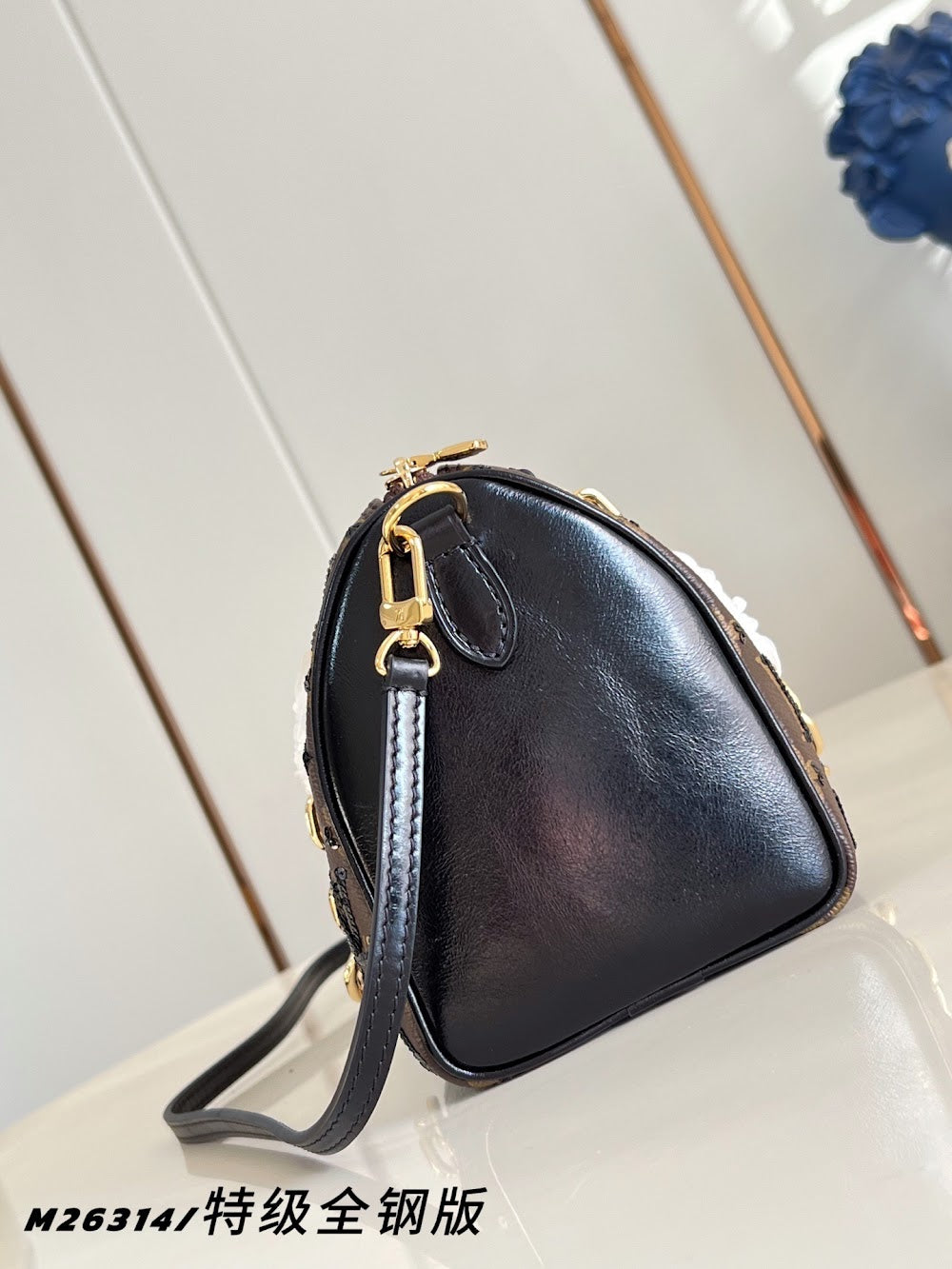 Dragons Bags ln Luxury Bag --96332
