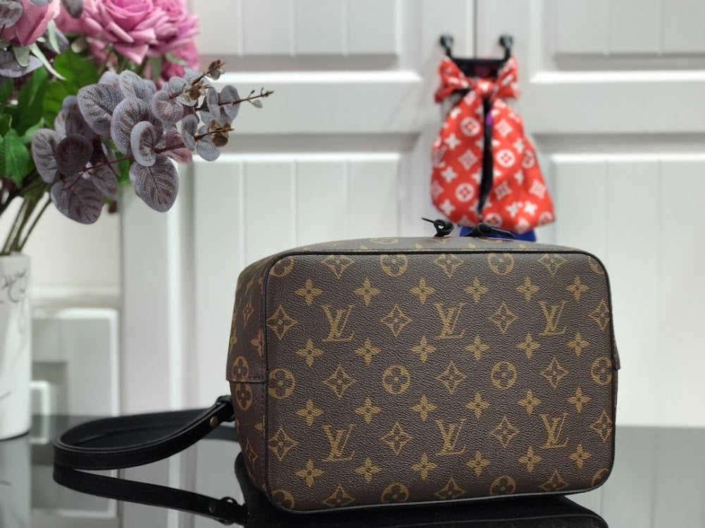 Dragons Bags ln Luxury Bag --96806