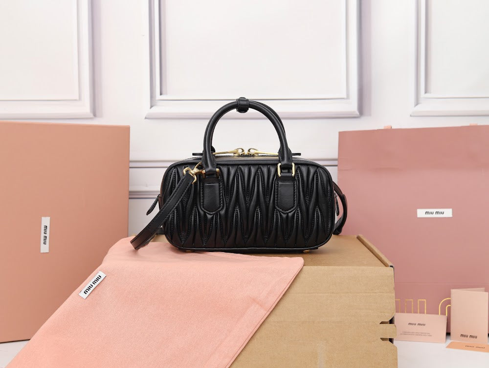 Dragons Bags Miun Miun Luxury Bag --122503