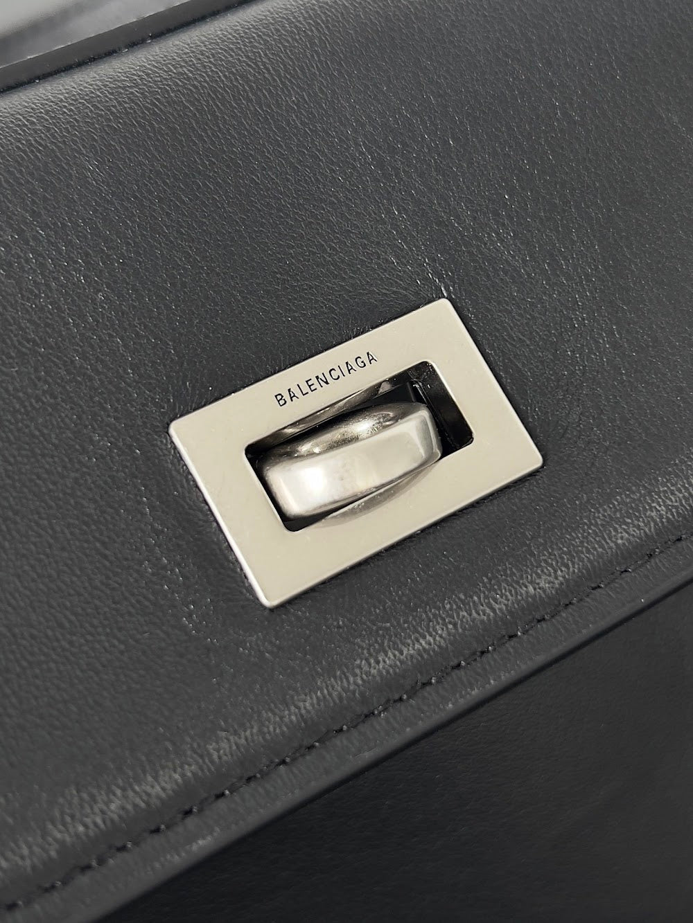 Dragons Bags Balenciaga Luxury Bag --110809