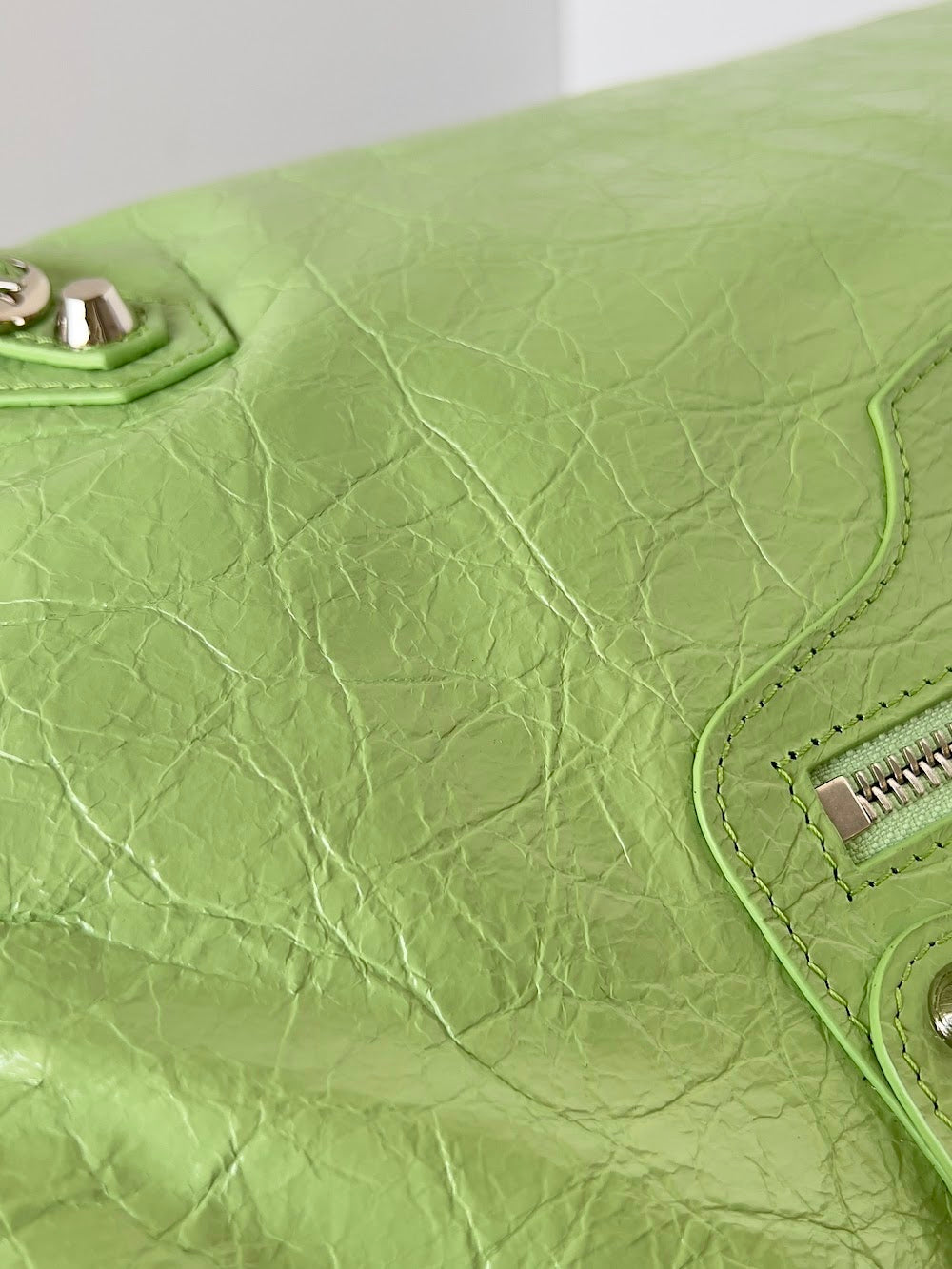 Dragons Bags Balenciaga Luxury Bag --110624