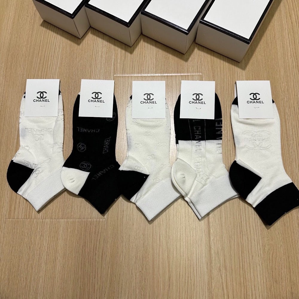 Dragons Bags Premium Luxury Socks --98271