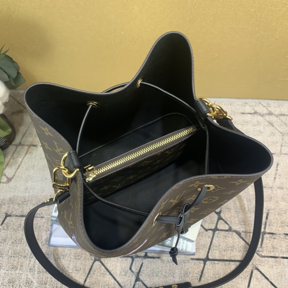 Dragons Bags ln Luxury Bag --59209