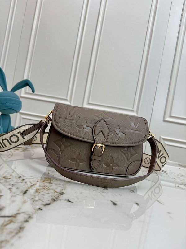 Dragons Bags LVn Luxury Bag --79420