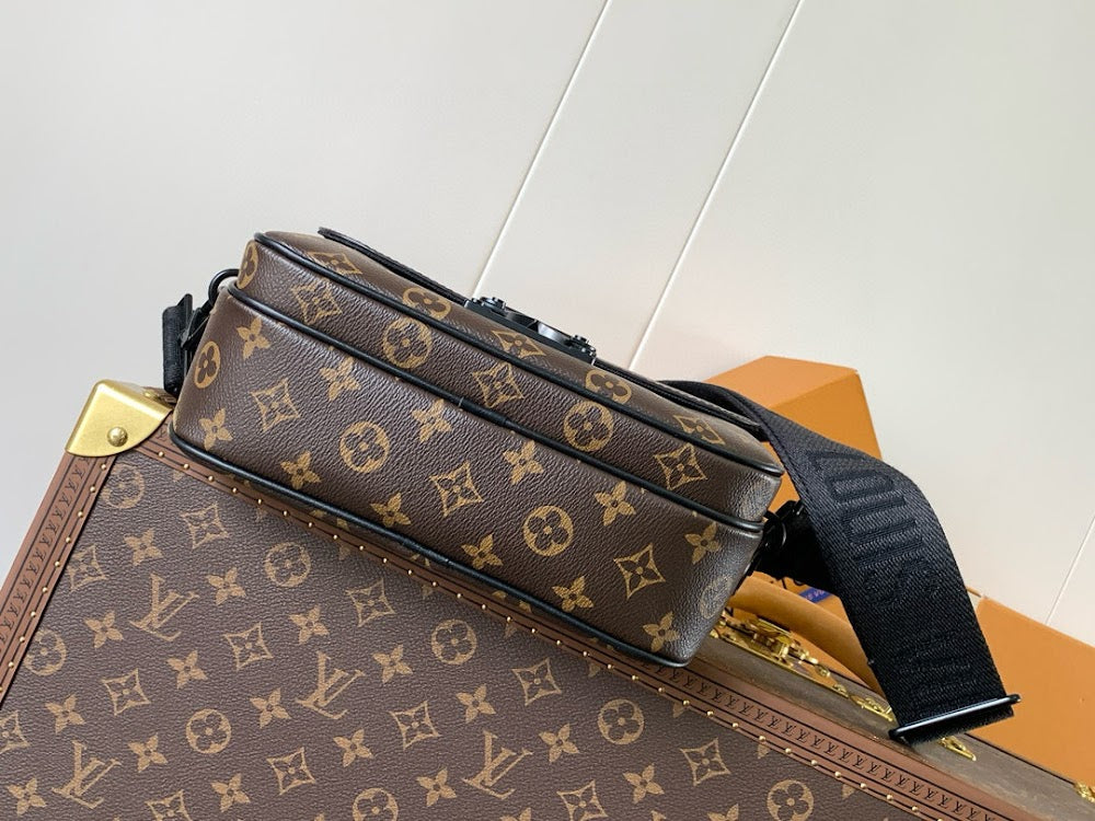 Dragons Bags ln Luxury Bag --71097