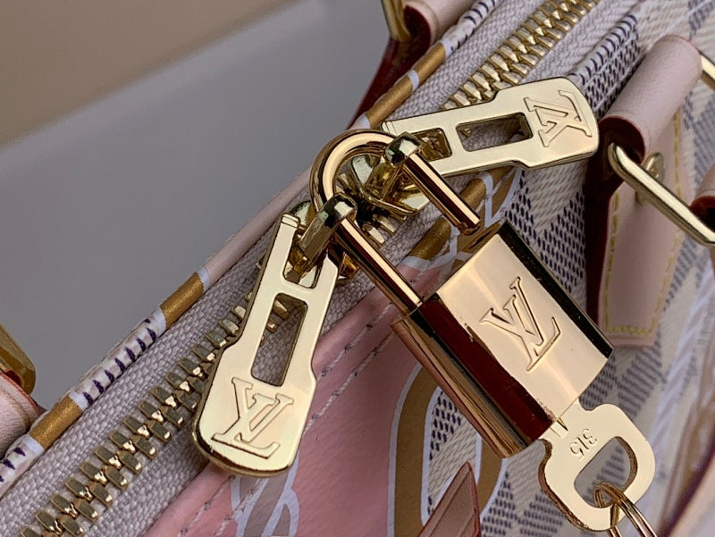 Dragons Bags ln Luxury Bag --61512