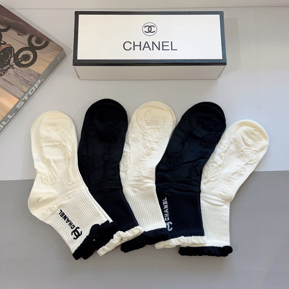 Dragons Bags Premium Luxury Socks --98104