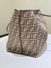 new-luxury-designer-bags-nm7670