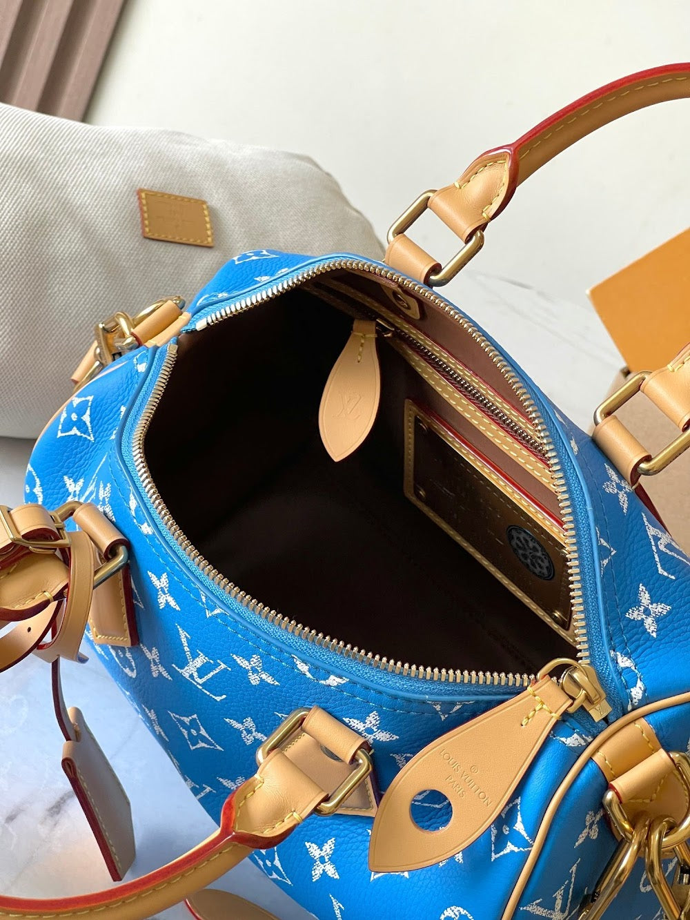 Dragons Bags ln Luxury Bag --97309