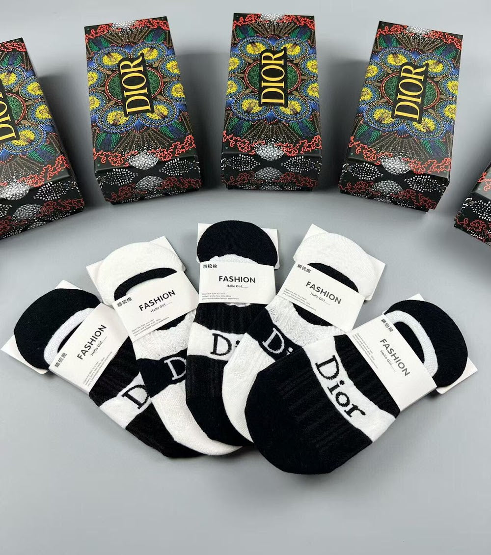 Dragons Bags Premium Luxury Socks --98198