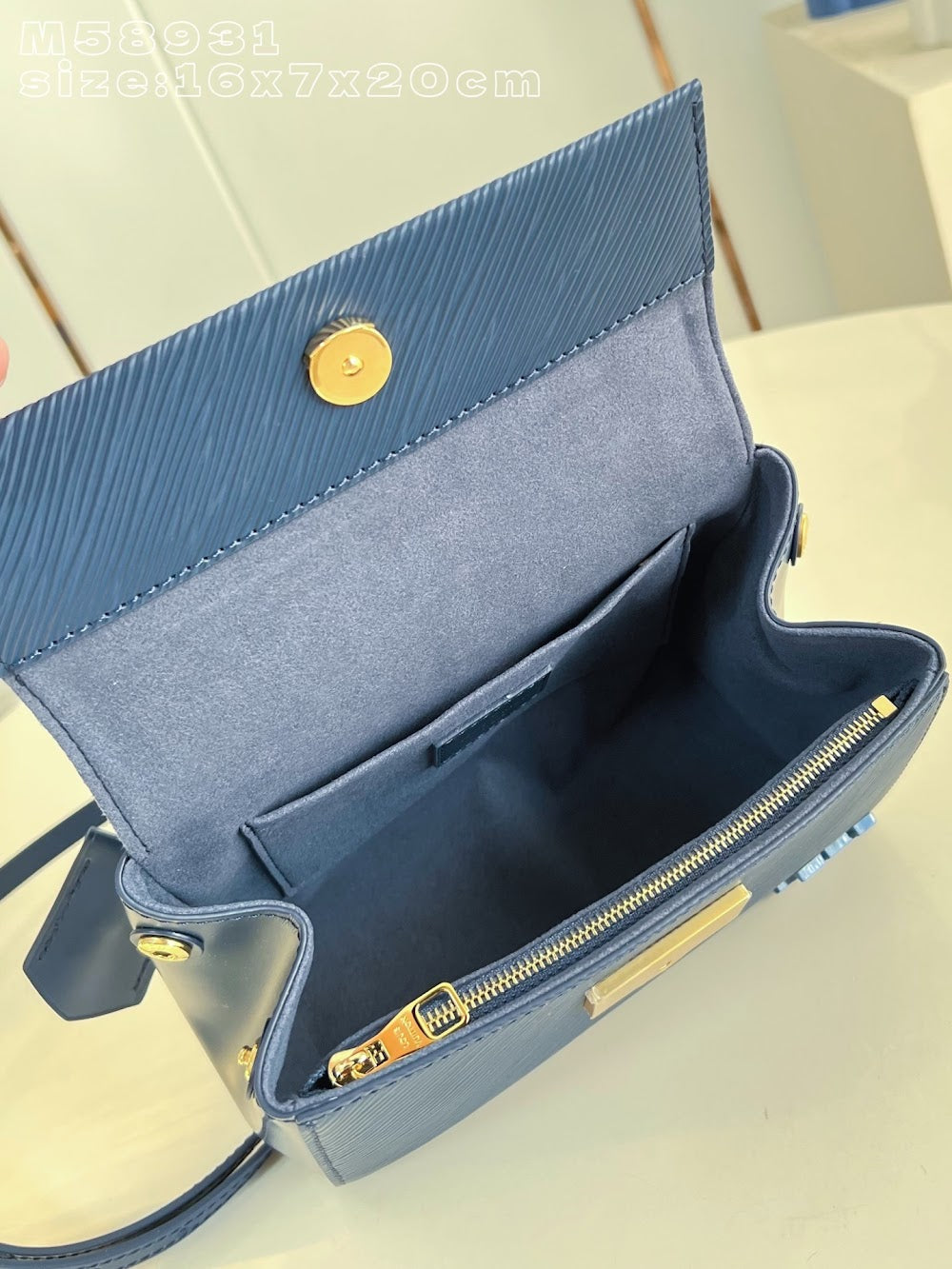 Dragons Bags ln Luxury Bag --95813