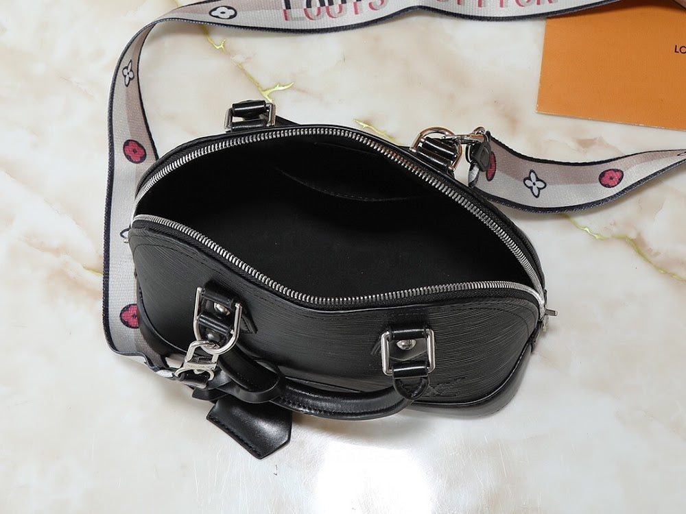 Dragons Bags ln Luxury Bag --77088
