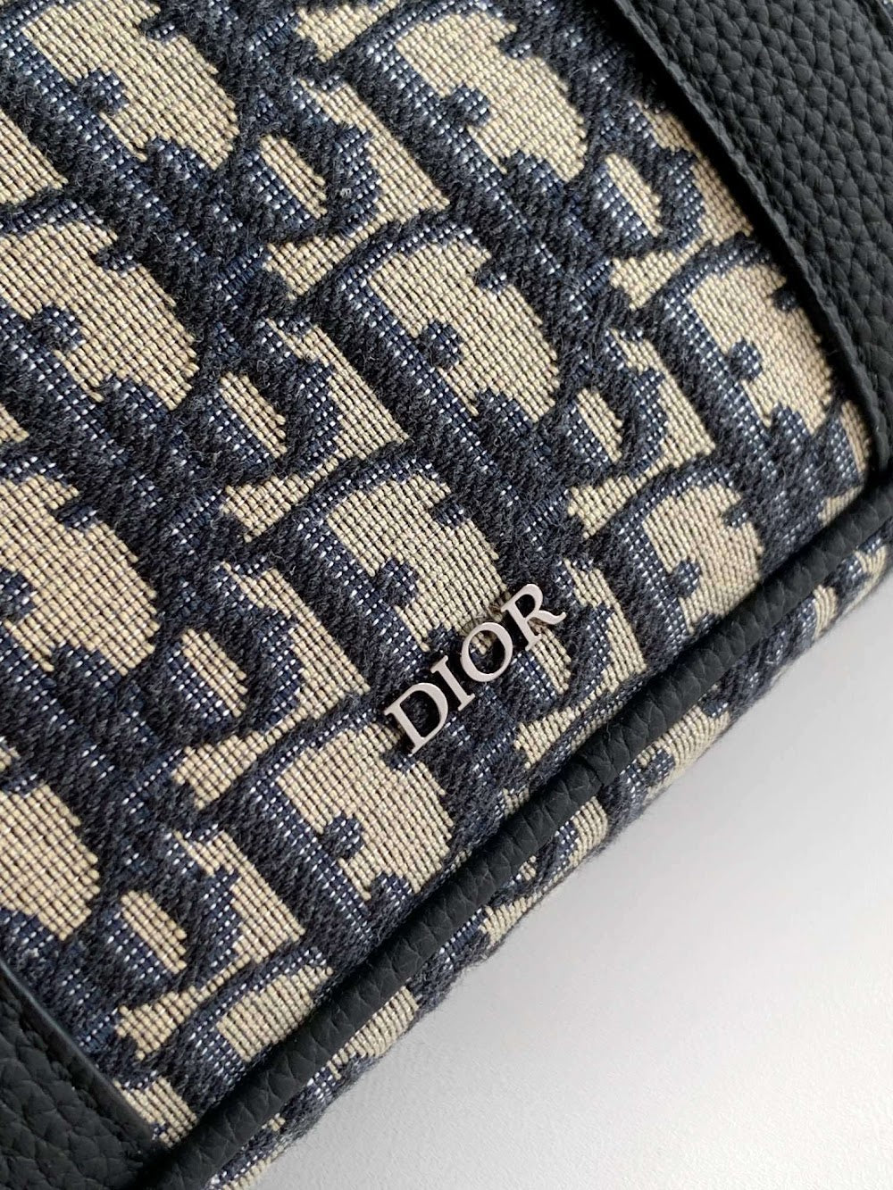 Dragons BagsDiorn Luxury Bag --115169