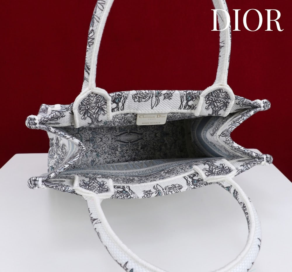 Dragons BagsDiorn Luxury Bag --114907