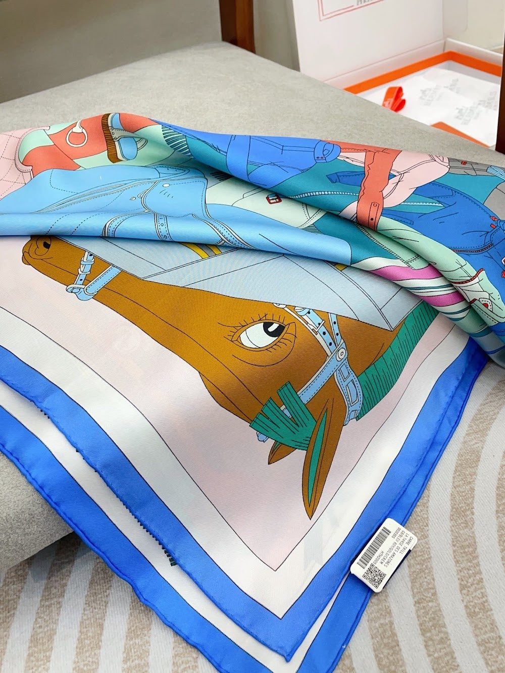 Dragons Bags Premium Designer Scarf --98878