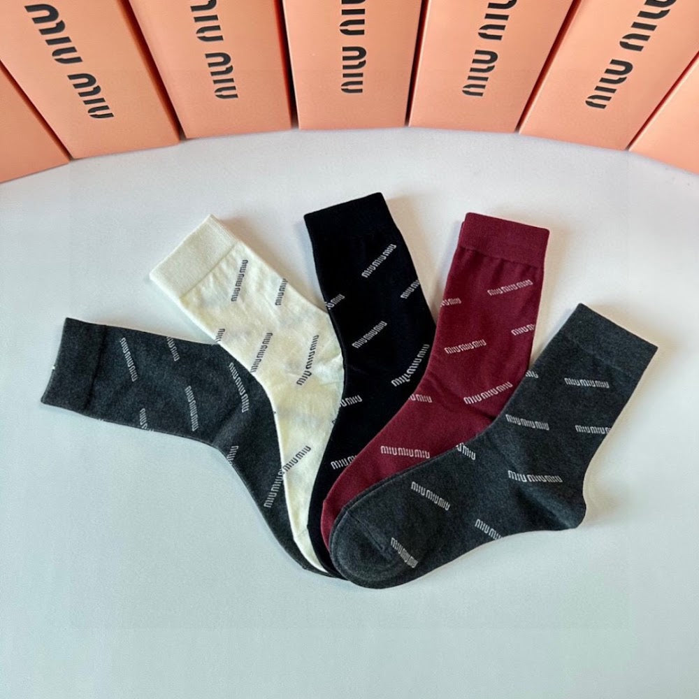 Dragons Bags Premium Luxury Socks --97924